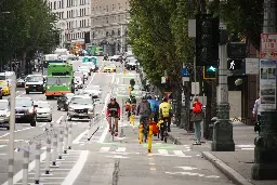 Separated Bike Lanes Means Safer Streets, Study Says — Streetsblog USA